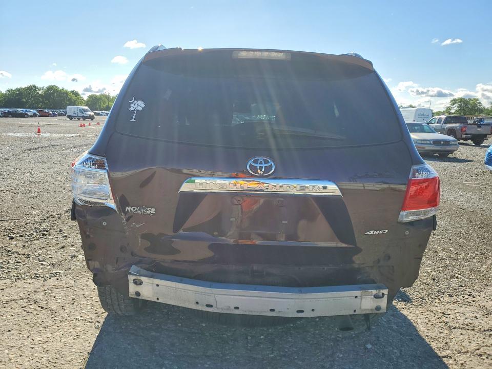 56930506 :رقم المزاد ، 5TDBK3EH2DS260969 vin ، 2013 Toyota Highlander مزاد بيع