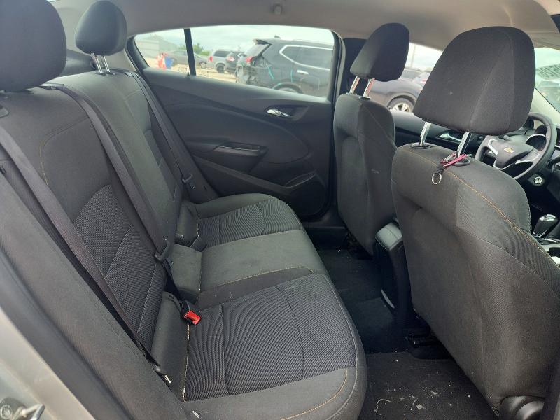 57135126 :رقم المزاد ، 1G1BC5SM6H7156486 vin ، 2017 Chevrolet Cruze مزاد بيع