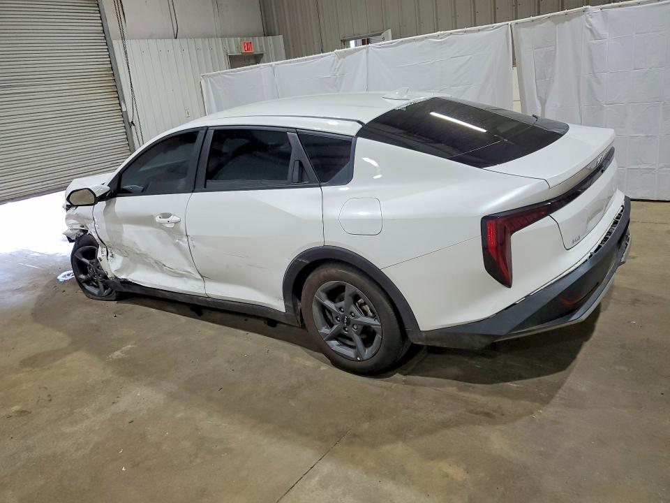 Продажа на аукционе авто 2025 Kia K4, vin: 3KPFT4DE1SE176158, номер лота: 56990806