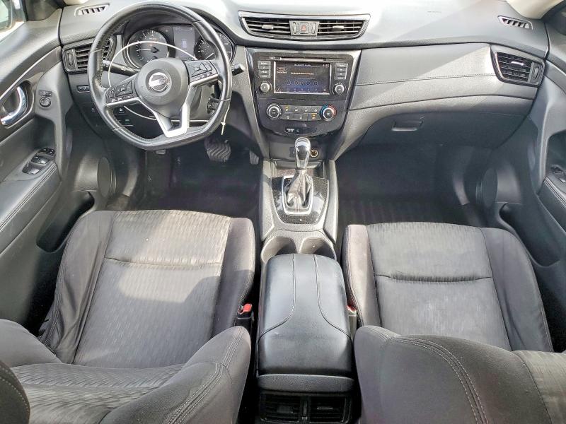 55895306 :رقم المزاد ، JN8AT2MV2JW320761 vin ، 2018 Nissan Rogue مزاد بيع