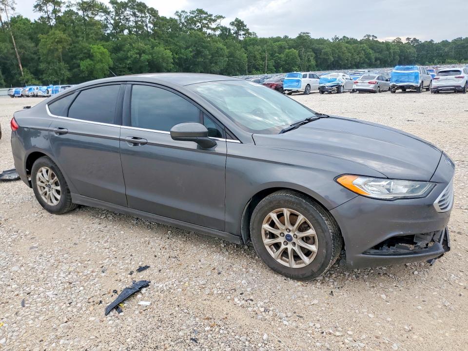 56490626 :رقم المزاد ، 3FA6P0G71HR273748 vin ، 2017 Ford Fusion مزاد بيع