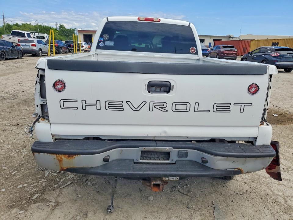 56861826 :رقم المزاد ، 1GCEC19X25Z148236 vin ، 2005 Chevrolet Silverado مزاد بيع