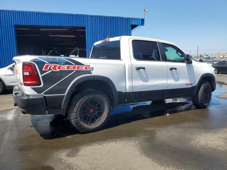 56290415 :رقم المزاد ، 1C6SRFLP7SN570486 vin ، 2025 Ram 1500 مزاد بيع