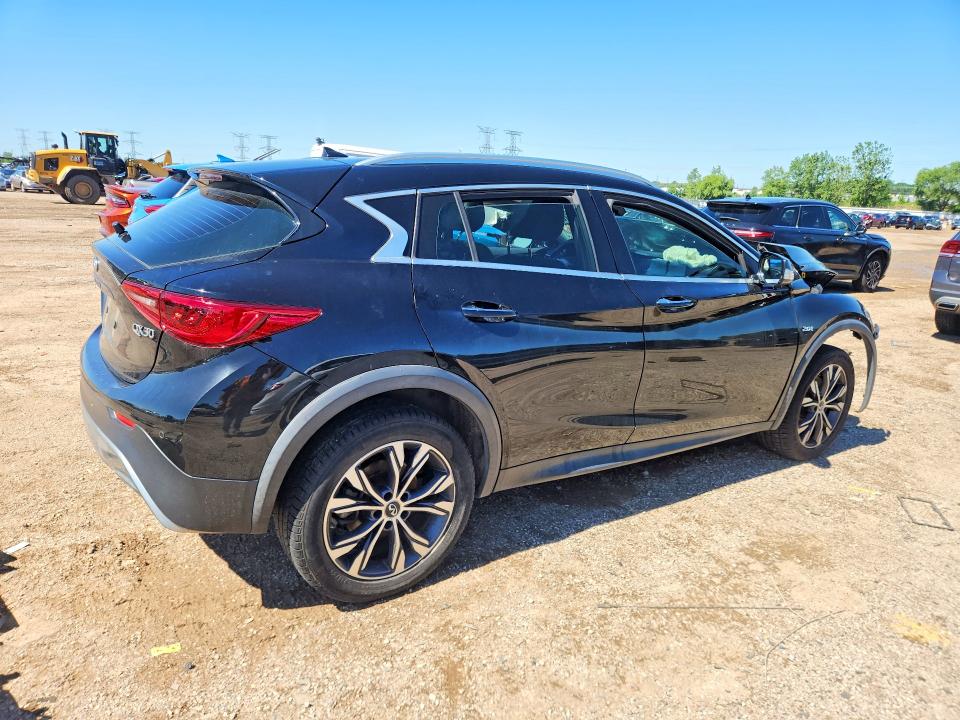 56982816 :رقم المزاد ، SJKCH5CR9HA026404 vin ، 2017 Infiniti Qx30 مزاد بيع