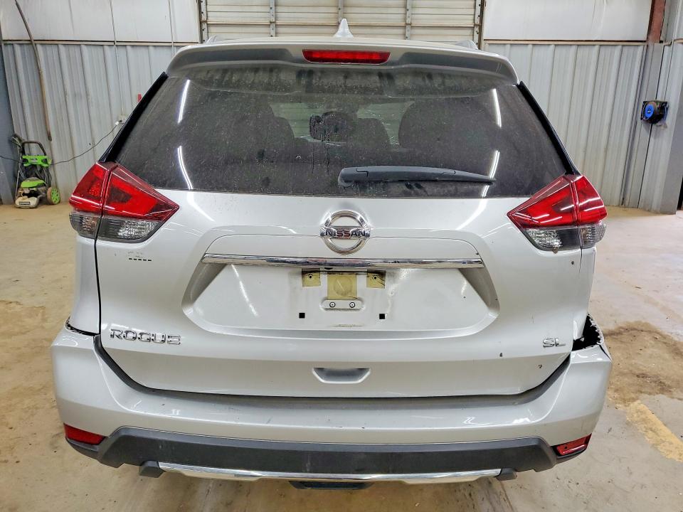 Продаж на аукціоні авто 2018 Nissan Rogue, vin: JN8AT2MT6JW461735, номер лоту: 56692416
