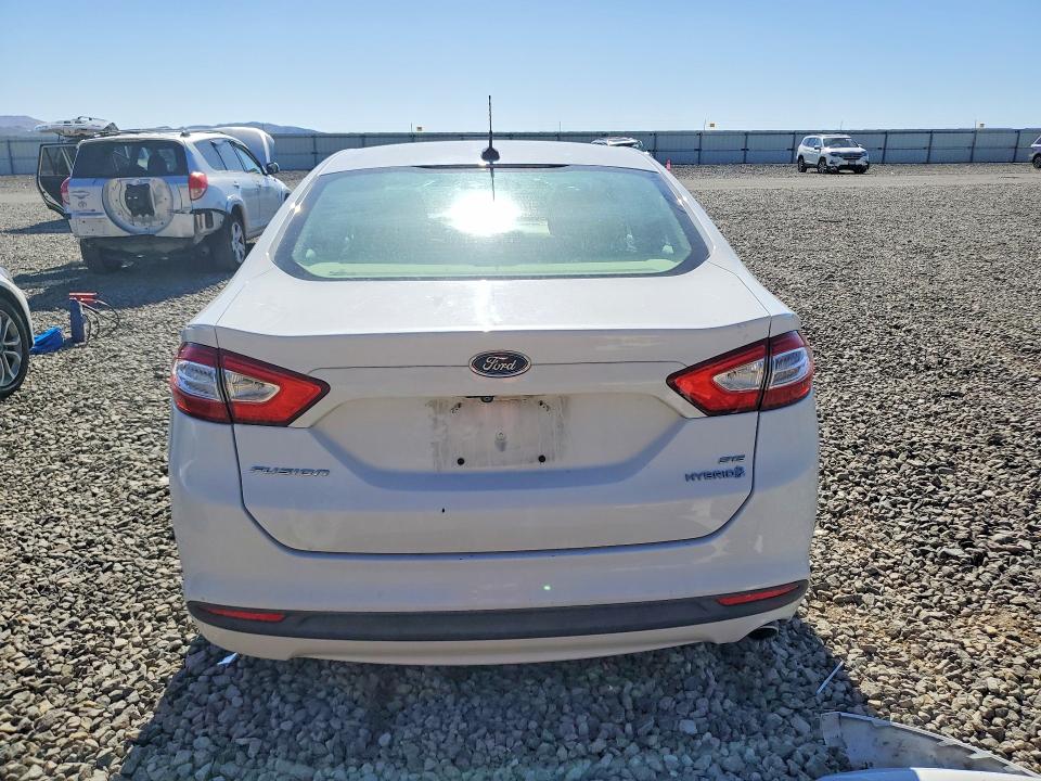 55995206 :رقم المزاد ، 3FA6P0LU2FR161355 vin ، 2015 Ford Fusion مزاد بيع