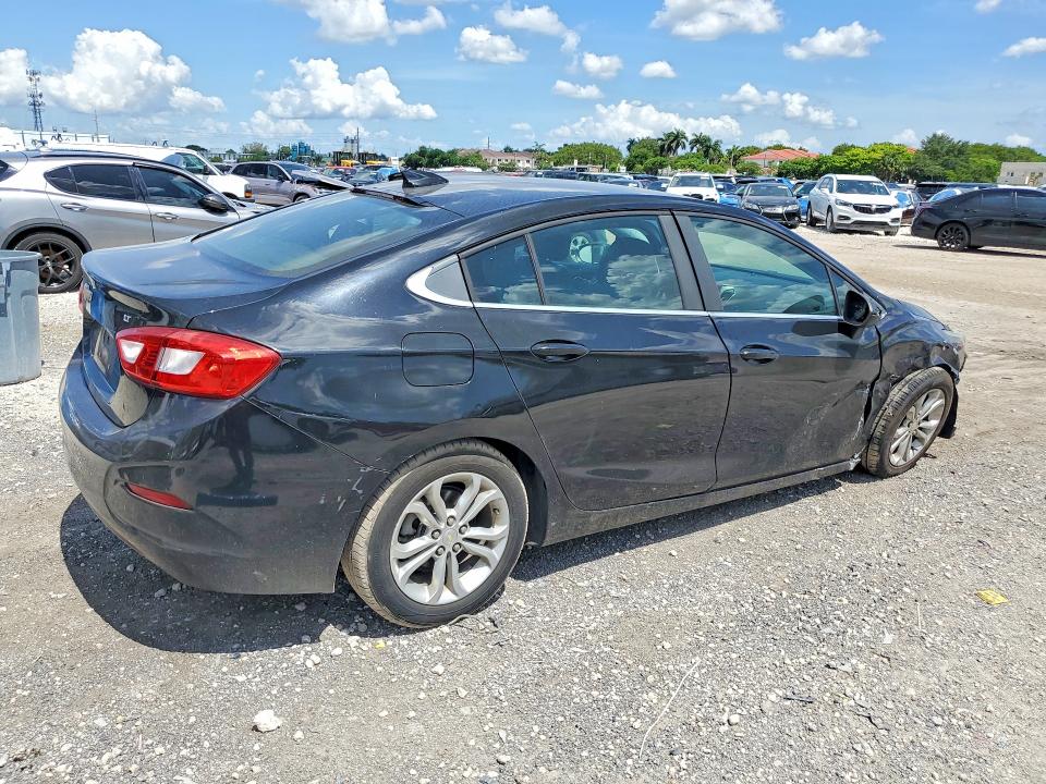 Продажа на аукционе авто 2019 Chevrolet Cruze, vin: 1G1BE5SM9K7144611, номер лота: 58247116