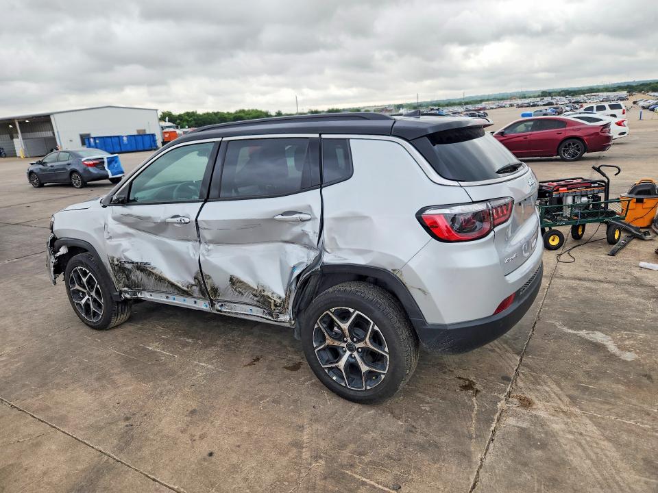 56272326 :رقم المزاد ، 3C4NJDCN0ST614876 vin ، 2025 Jeep Compass مزاد بيع