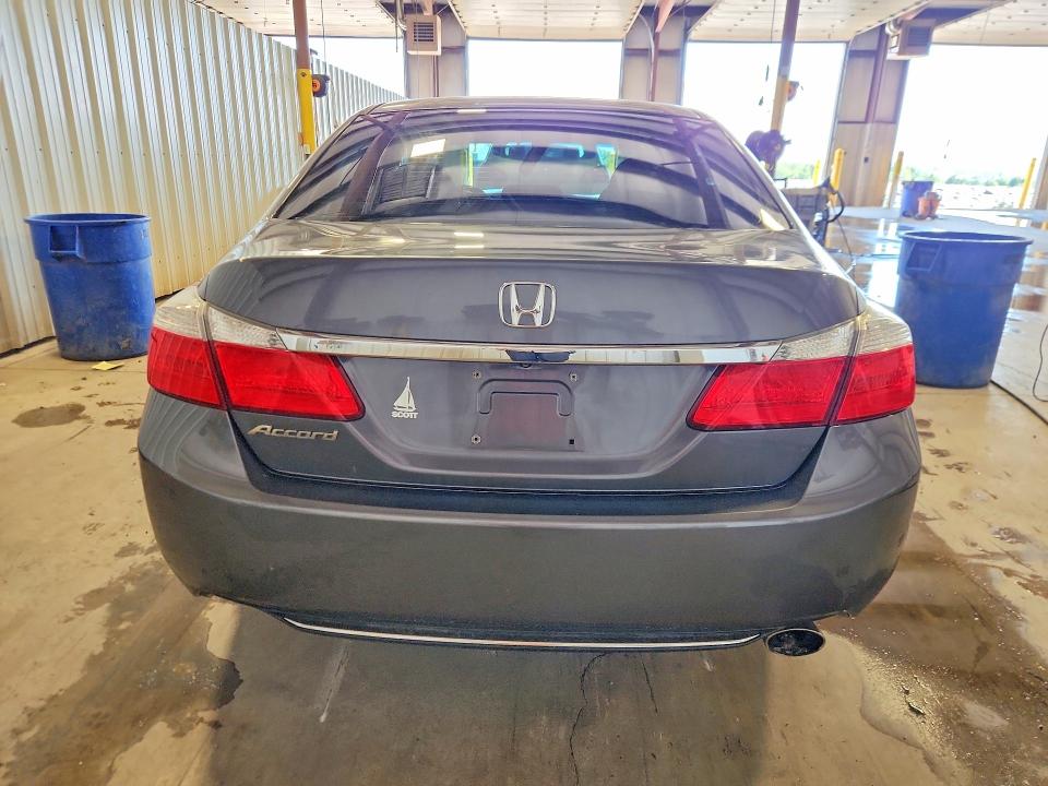 2013 Honda Accord მანქანა იყიდება აუქციონზე, vin: 1HGCR2F75DA226829, აუქციონის ნომერი: 55702856