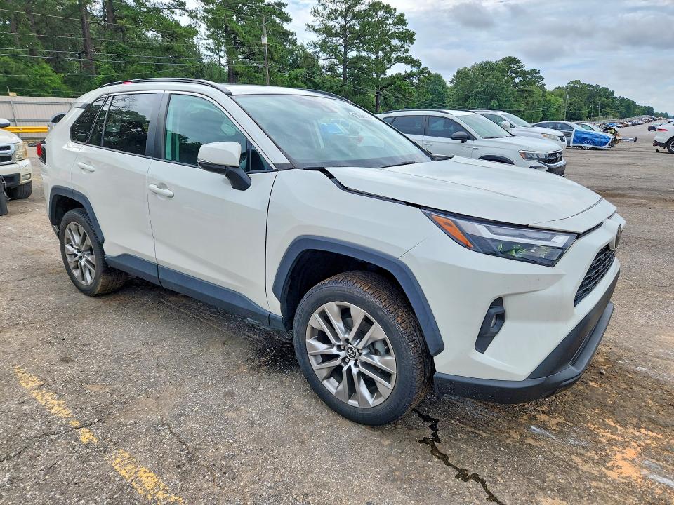 Aukcja sprzedaży 2022 Toyota Rav4, vin: 2T3C1RFV3NW220043, numer aukcji: 56345096