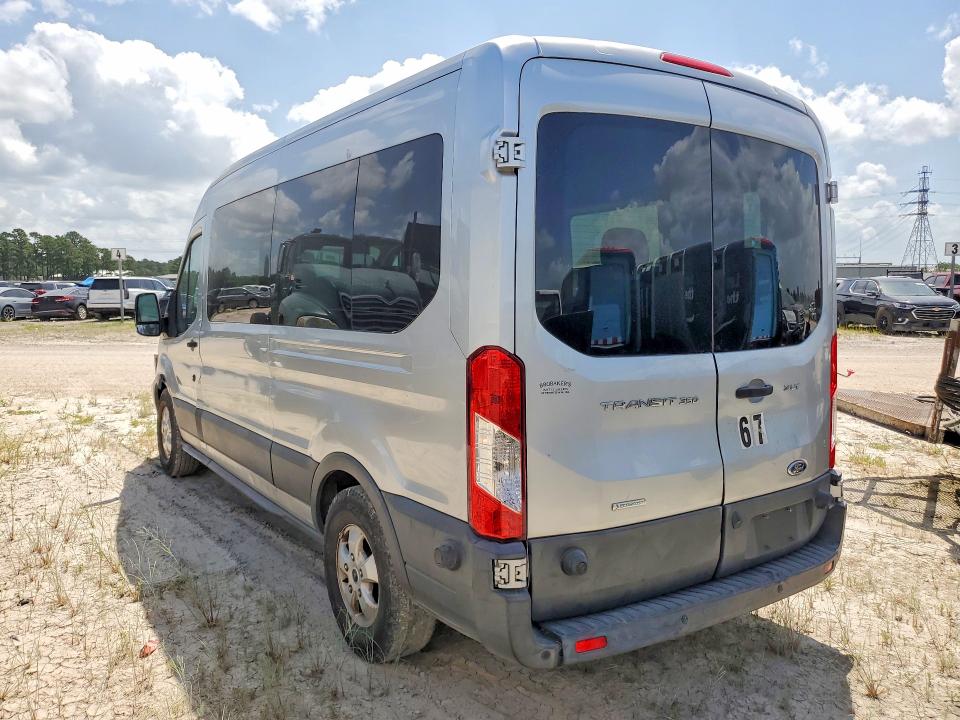 57950096 :رقم المزاد ، 1FBAX2CGXHKA67133 vin ، 2017 Ford Transit مزاد بيع