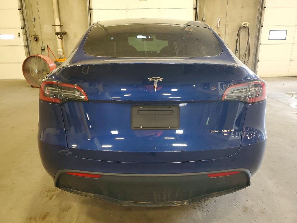 58322996 :رقم المزاد ، 7SAYGDEE9NA011243 vin ، 2022 Tesla Model Y مزاد بيع