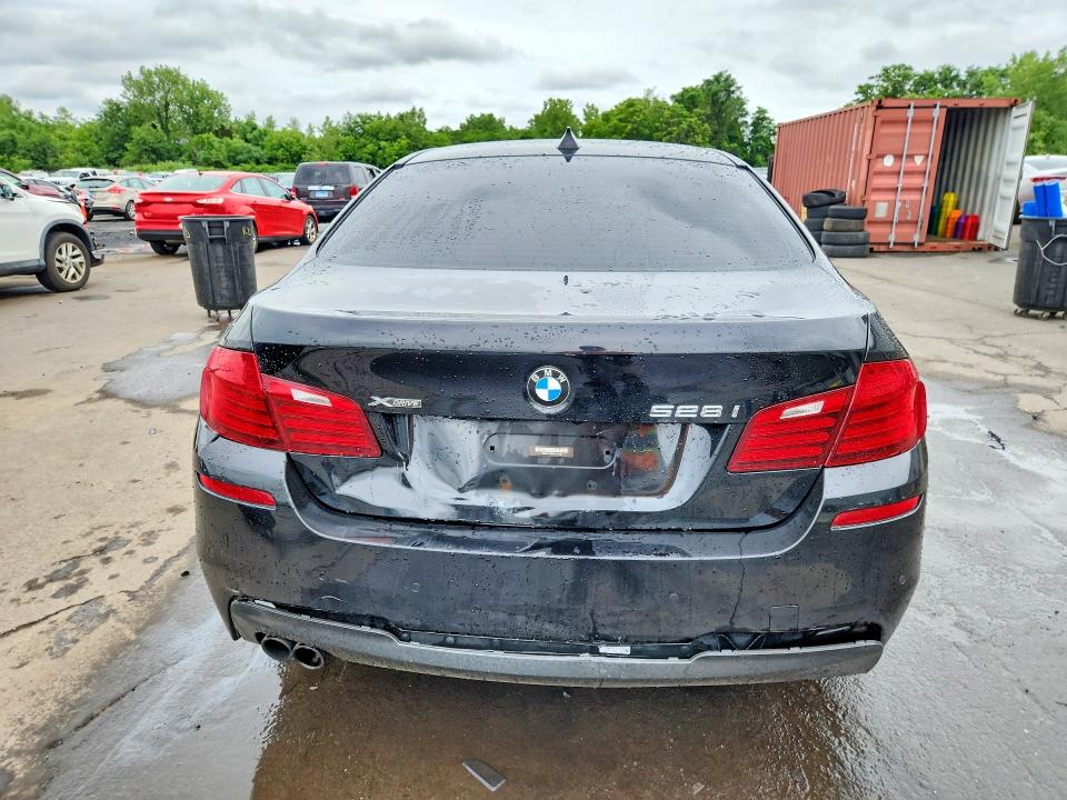 57884786 :رقم المزاد ، WBA5A7C50GG147128 vin ، 2016 Bmw 528 مزاد بيع