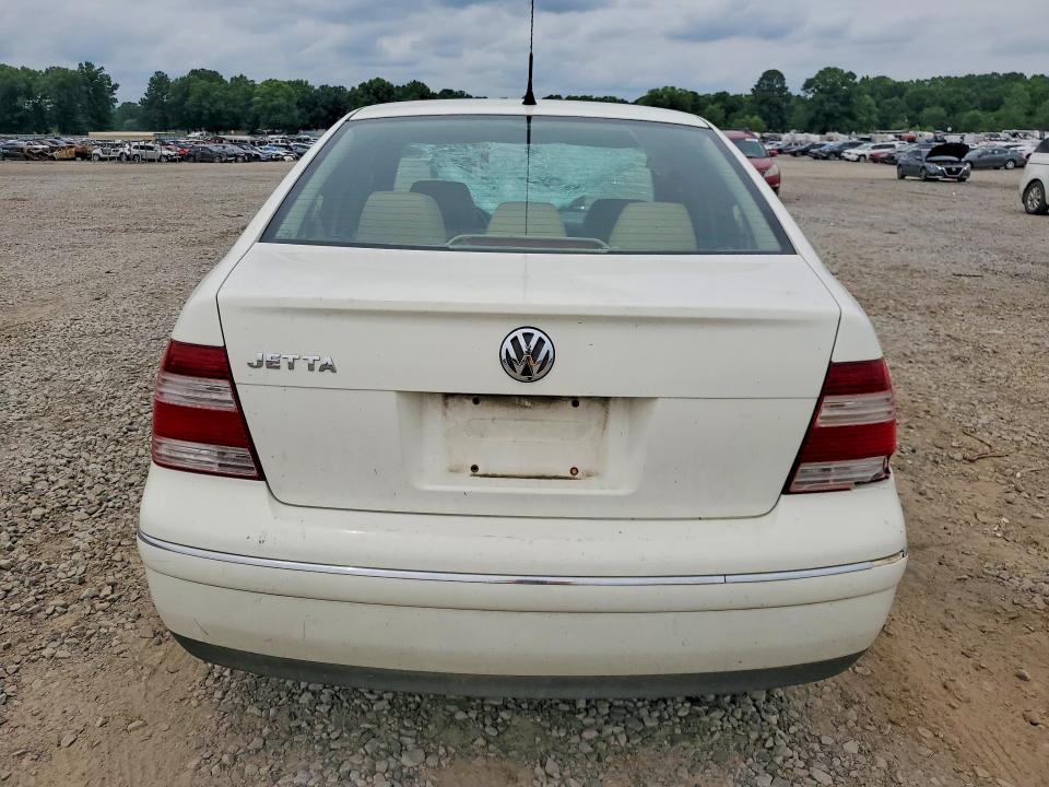 58802546 :رقم المزاد ، 3VWRK69M44M057604 vin ، 2004 Volkswagen Jetta مزاد بيع