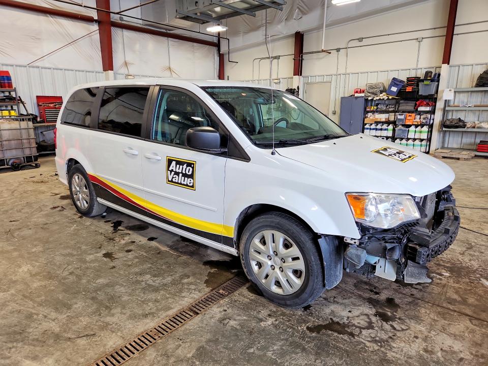 56076586 :رقم المزاد ، 2C4RDGBG9HR836311 vin ، 2017 Dodge Grand Caravan مزاد بيع
