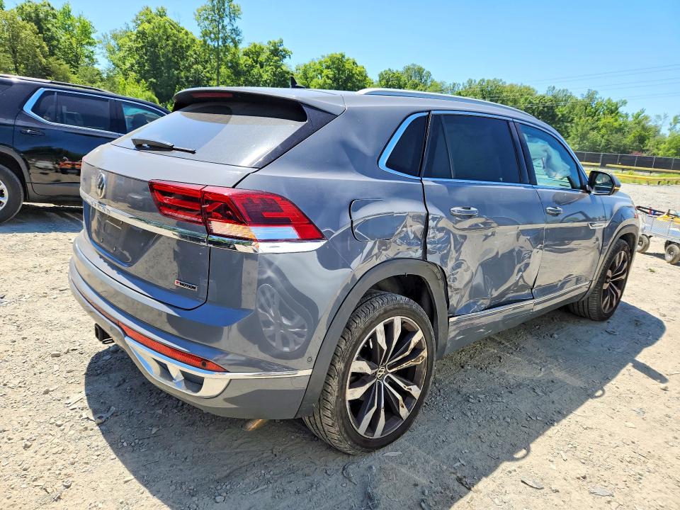 2022 Volkswagen Atlas Cross Sport მანქანა იყიდება აუქციონზე, vin: 1V2FE2CAXNC207396, აუქციონის ნომერი: 55852946