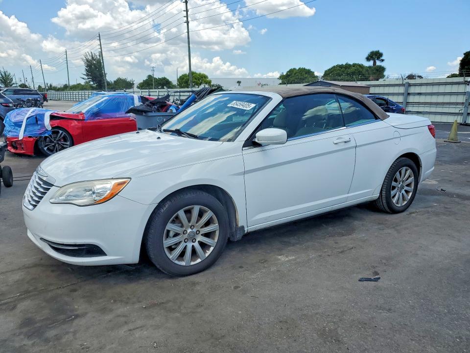 2012 Chrysler 200 მანქანა იყიდება აუქციონზე, vin: 1C3BCBEB8CN254122, აუქციონის ნომერი: 85459405