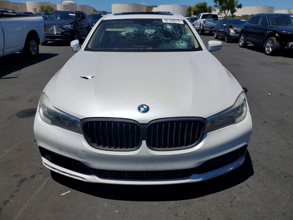 2016 Bmw 740 მანქანა იყიდება აუქციონზე, vin: WBA7E2C50GG548131, აუქციონის ნომერი: 56168576
