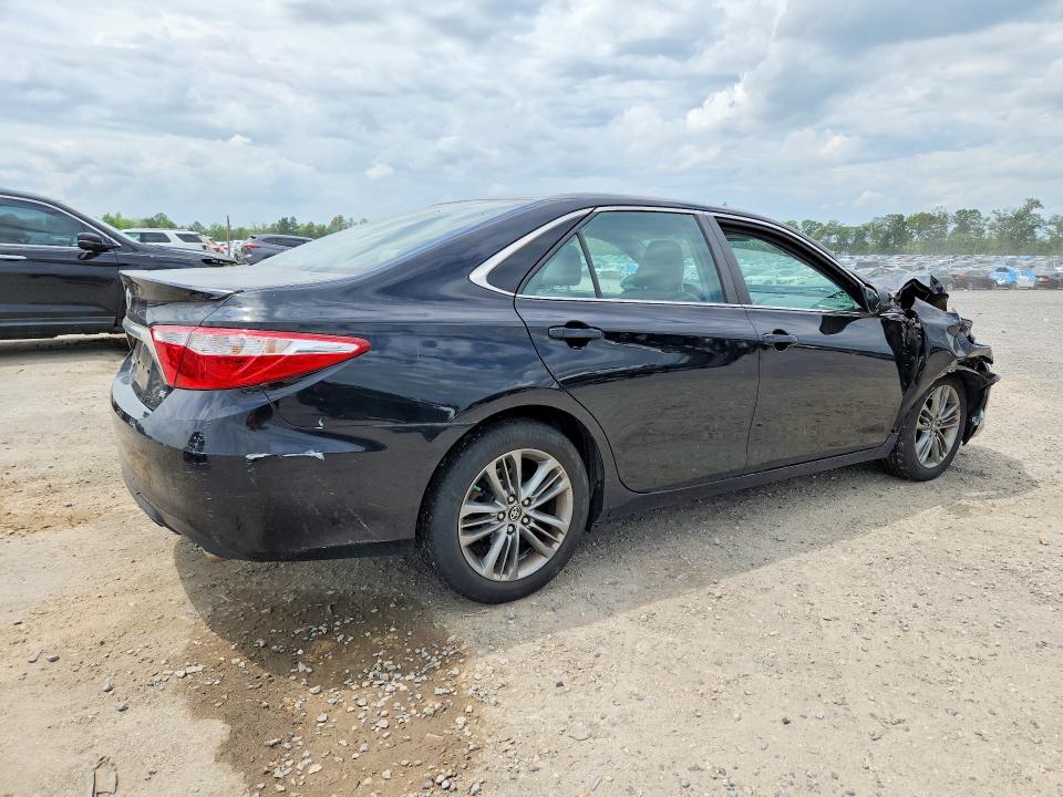 56841716 :رقم المزاد ، 4T1BF1FK9HU449389 vin ، 2017 Toyota Camry مزاد بيع