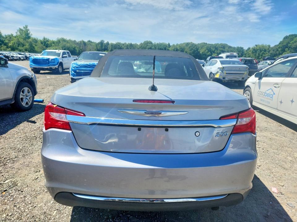 Продаж на аукціоні авто 2013 Chrysler 200, vin: 1C3BCBEB4DN511973, номер лоту: 58626106