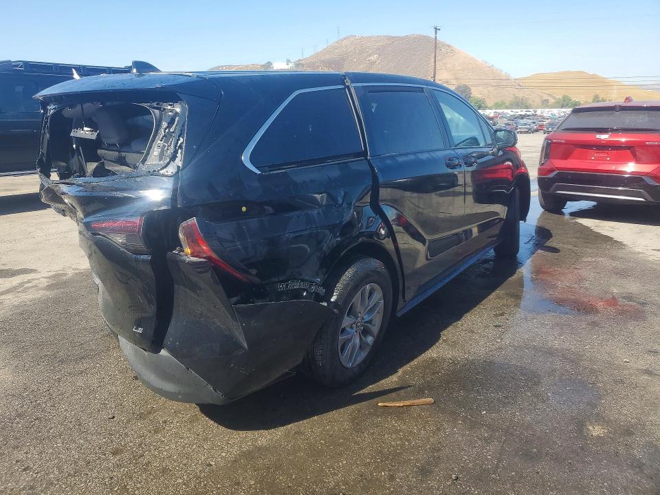 Продаж на аукціоні авто 2025 Toyota Sienna, vin: 5TDKRKEC2SS240227, номер лоту: 56510566