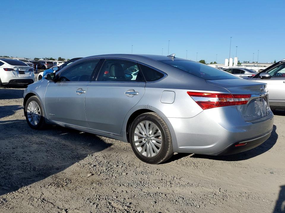 85985365 :رقم المزاد ، 4T1BD1EB6FU047365 vin ، 2015 Toyota Avalon مزاد بيع