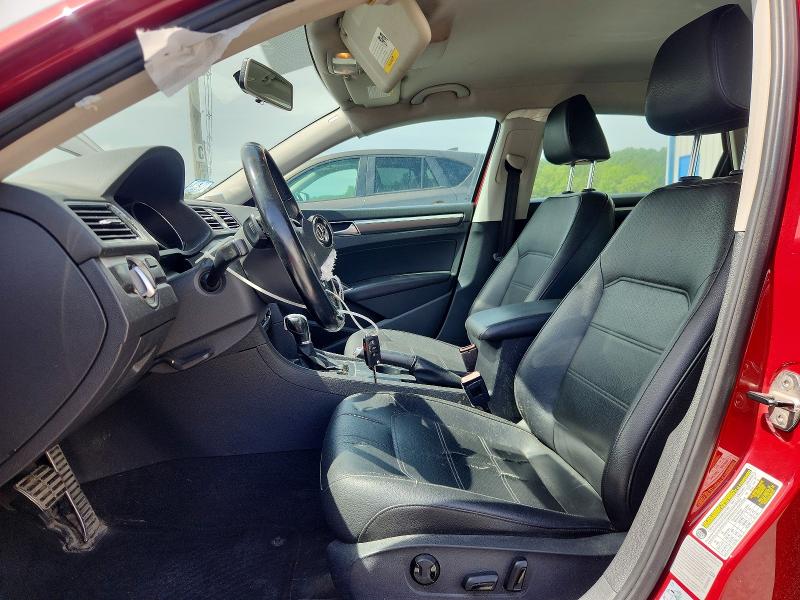 58363756 :رقم المزاد ، 1VWDT7A31HC007329 vin ، 2017 Volkswagen Passat مزاد بيع