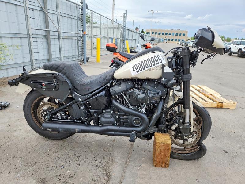 55608086 :رقم المزاد ، 1HD1YXZ1XPB025843 vin ، 2023 Harley-davidson Fxlrst مزاد بيع