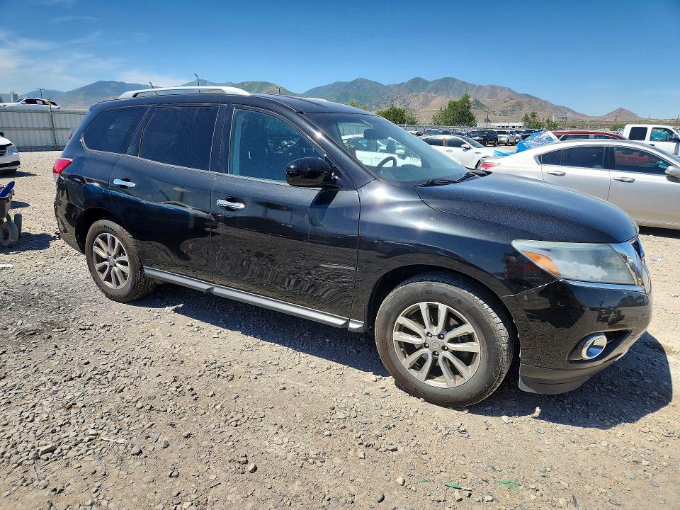 55744166 :رقم المزاد ، 5N1AR2MM5FC703566 vin ، 2015 Nissan Pathfinder مزاد بيع