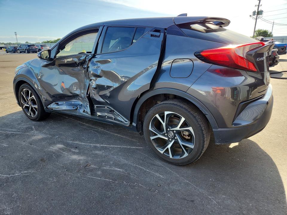 Продажа на аукционе авто 2021 Toyota C-hr, vin: NMTKHMBX2MR121245, номер лота: 55994186