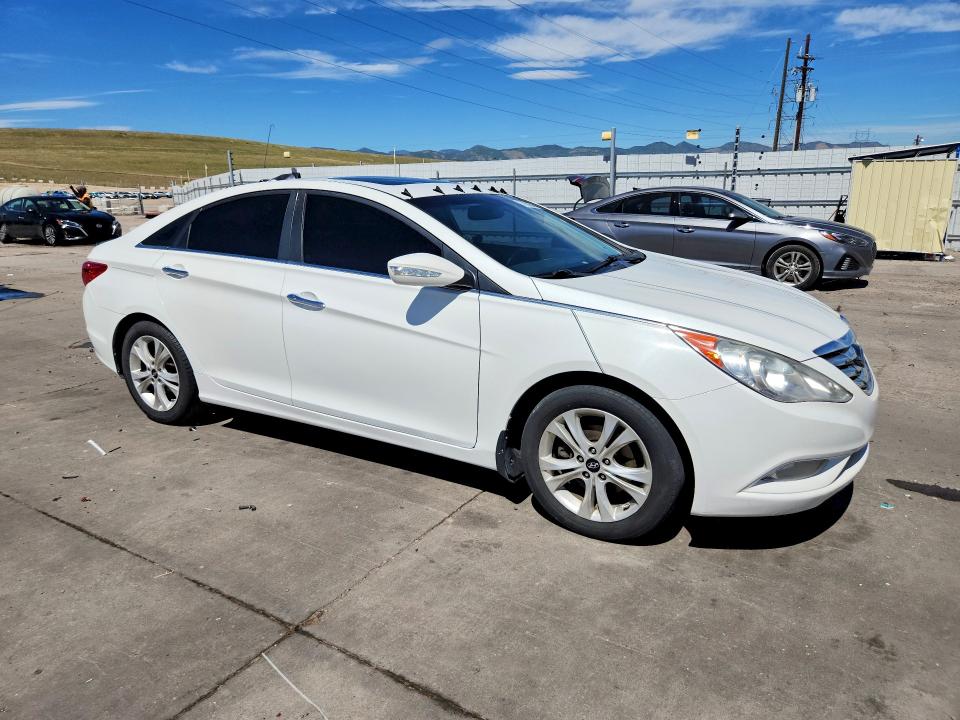 57550346 :رقم المزاد ، 5NPEC4AB4BH295453 vin ، 2011 Hyundai Sonata مزاد بيع