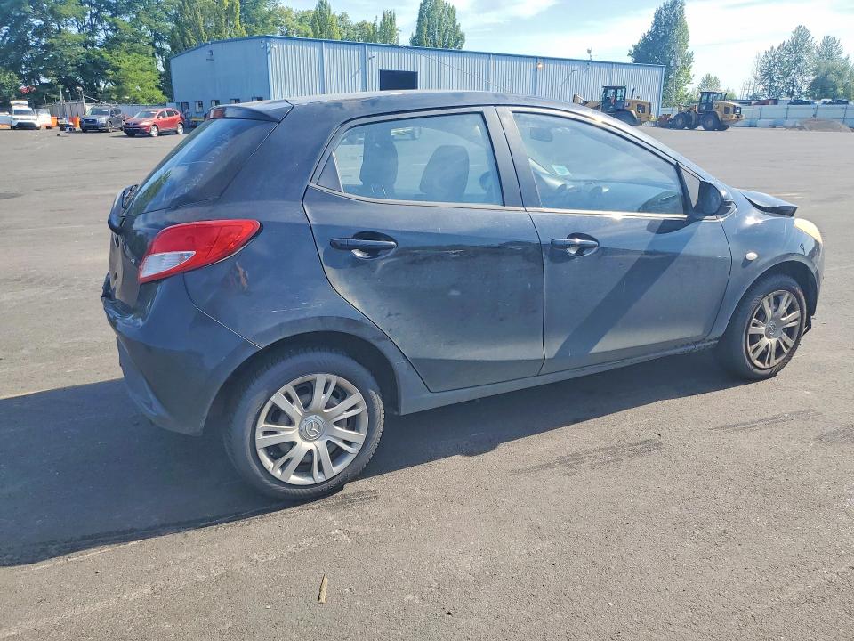 2013 Mazda Mazda2 მანქანა იყიდება აუქციონზე, vin: JM1DE1KZ7D0155848, აუქციონის ნომერი: 58719556