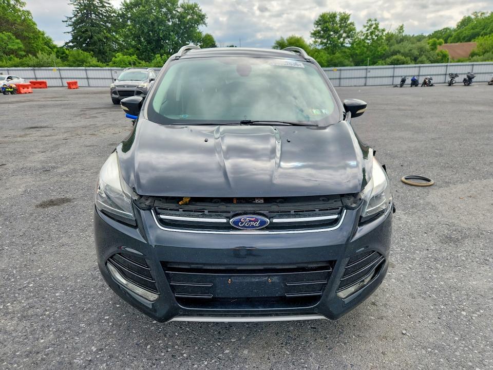2014 Ford Escape მანქანა იყიდება აუქციონზე, vin: 1FMCU9JX7EUB21363, აუქციონის ნომერი: 56582636