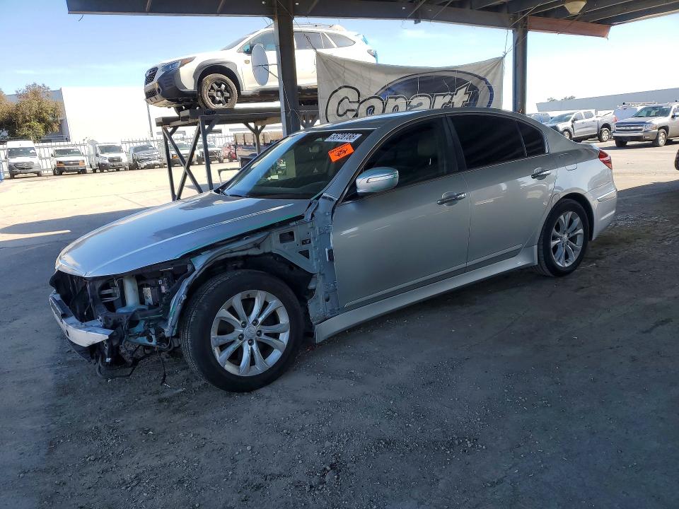 55728186 :رقم المزاد ، KMHGC4DD2DU212368 vin ، 2013 Hyundai Genesis مزاد بيع