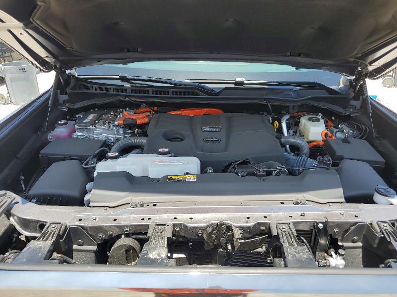 57558646 :رقم المزاد ، 5TFNC5DB1SX109342 vin ، 2025 Toyota Tundra مزاد بيع
