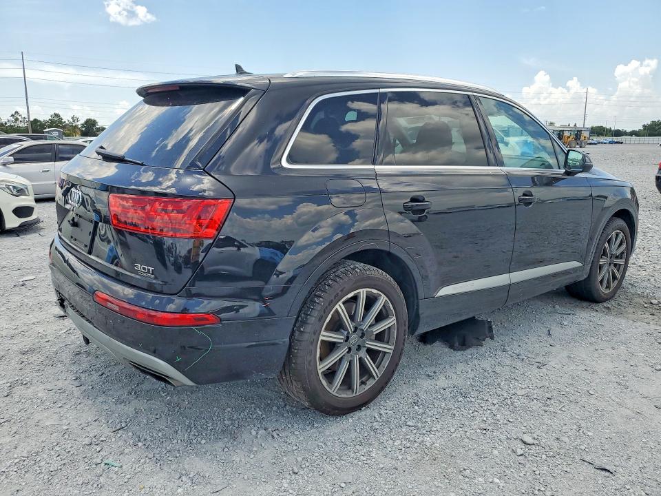 Продажа на аукционе авто 2018 Audi Q7, vin: WA1LABF73JD012108, номер лота: 57321016