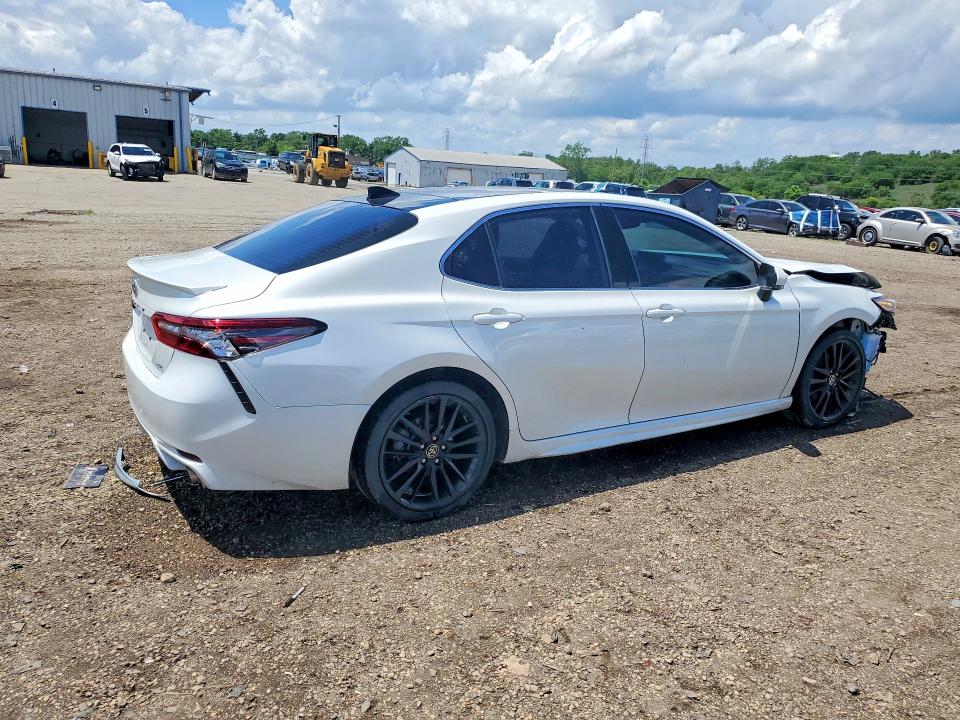 Продаж на аукціоні авто 2022 Toyota Camry, vin: 4T1K61AK4NU023998, номер лоту: 56674036