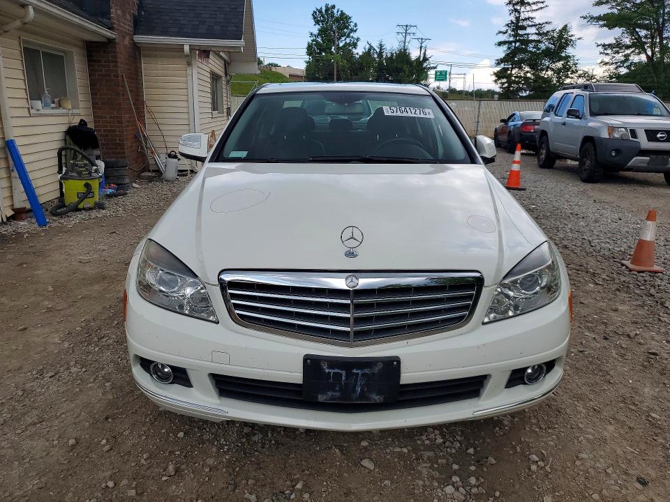 57641276 :رقم المزاد ، WDDGF81X79F198129 vin ، 2009 Mercedes-benz C مزاد بيع