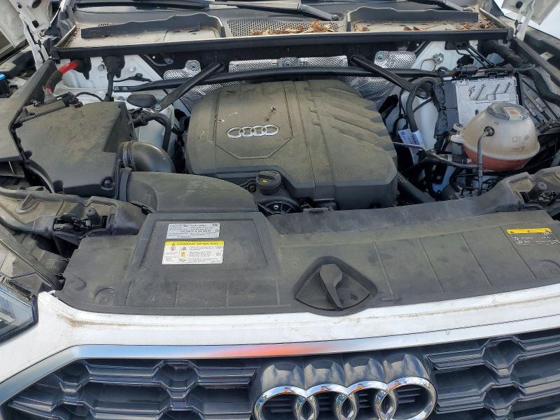 56041496 :رقم المزاد ، WA1EAAFY3N2111816 vin ، 2022 Audi Q5 مزاد بيع