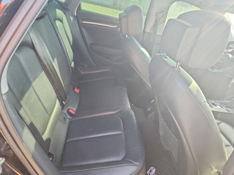 Продажа на аукционе авто 2018 Audi A3, vin: WAUE8GFF9J1035681, номер лота: 55736476