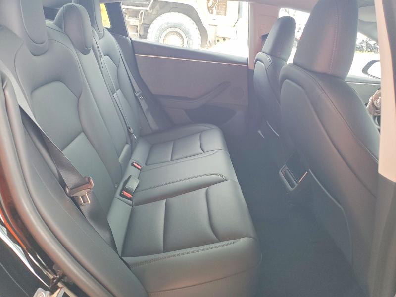 55852356 :رقم المزاد ، 5YJ3E1EA9SF940615 vin ، 2025 Tesla Model 3 مزاد بيع