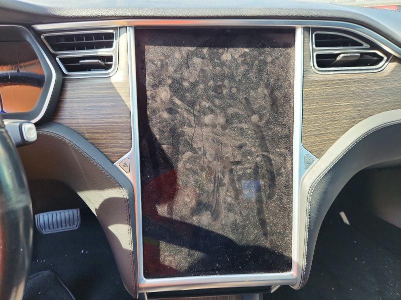 Продаж на аукціоні авто 2015 Tesla Model S, vin: 5YJSA1H12FFP79792, номер лоту: 54960416
