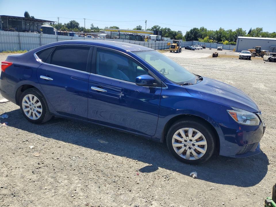 2016 Nissan Sentra მანქანა იყიდება აუქციონზე, vin: 3N1AB7AP1GY275625, აუქციონის ნომერი: 55819526