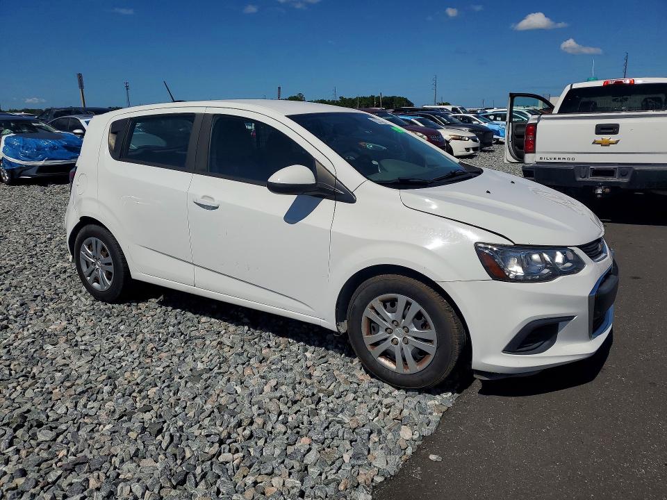 Продажа на аукционе авто 2017 Chevrolet Sonic, vin: 1G1JG6SH9H4153298, номер лота: 55686516