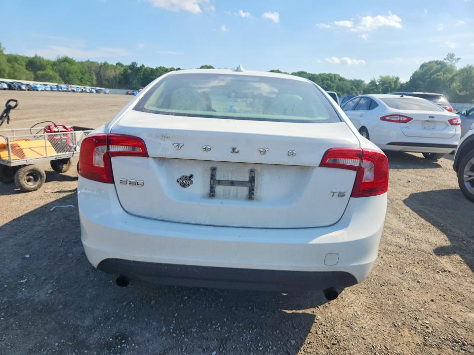 56952426 :رقم المزاد ، YV1622FS4C2134439 vin ، 2012 Volvo S60 مزاد بيع