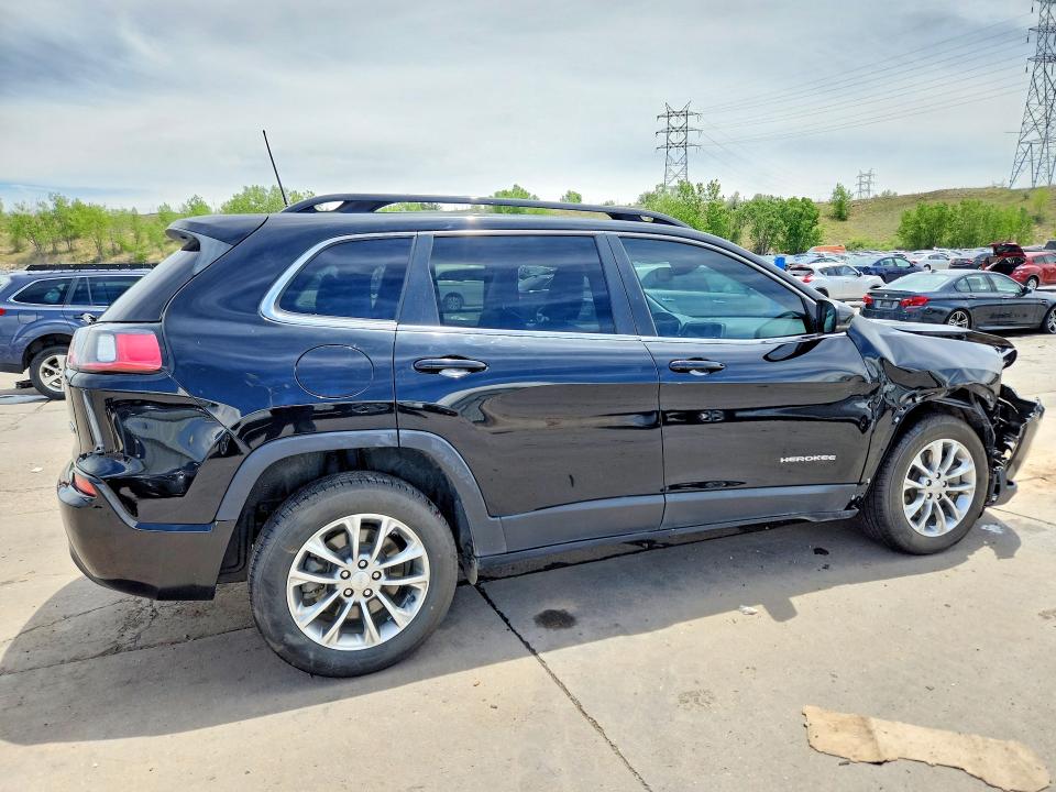 55447526 :رقم المزاد ، 1C4PJLMX6ND521180 vin ، 2022 Jeep Cherokee مزاد بيع