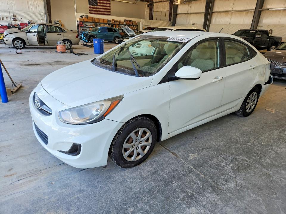 54999686 :رقم المزاد ، KMHCT4AE8DU496083 vin ، 2013 Hyundai Accent مزاد بيع