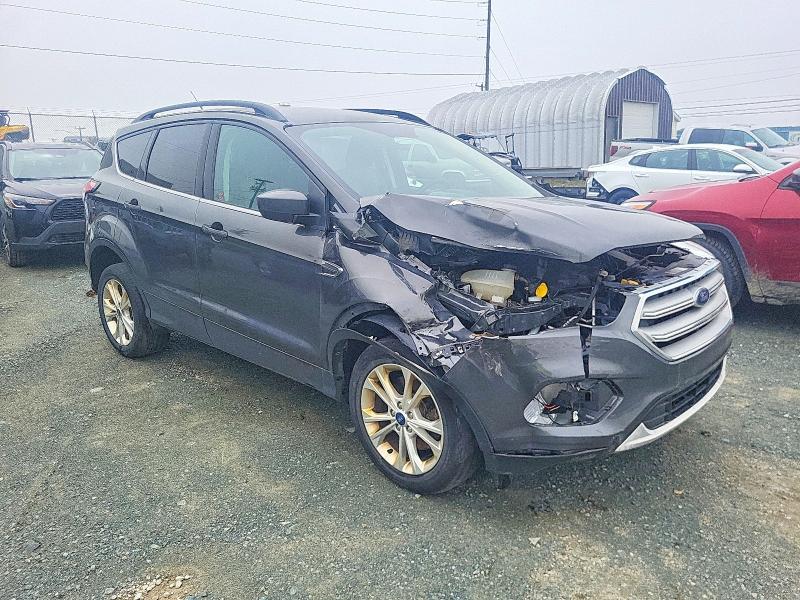 56808186 :رقم المزاد ، 1FMCU9GD6JUC97022 vin ، 2018 Ford Escape مزاد بيع