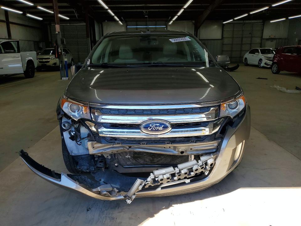 58805606 :رقم المزاد ، 2FMDK4KC4EBB61382 vin ، 2014 Ford Edge مزاد بيع