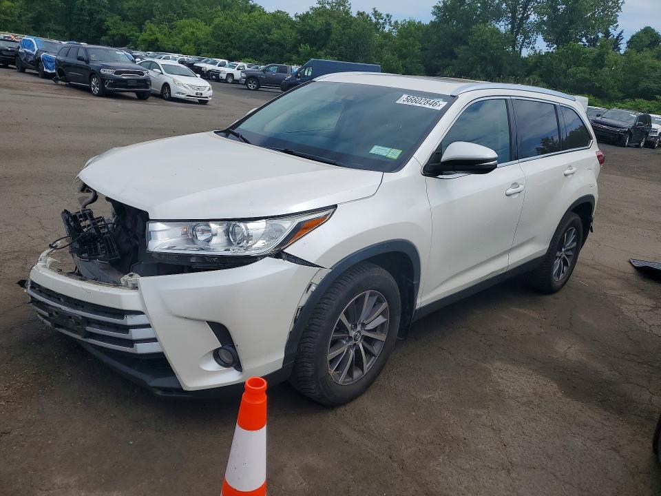 2019 Toyota Highlander მანქანა იყიდება აუქციონზე, vin: 5TDJZRFH9KS615027, აუქციონის ნომერი: 56602846